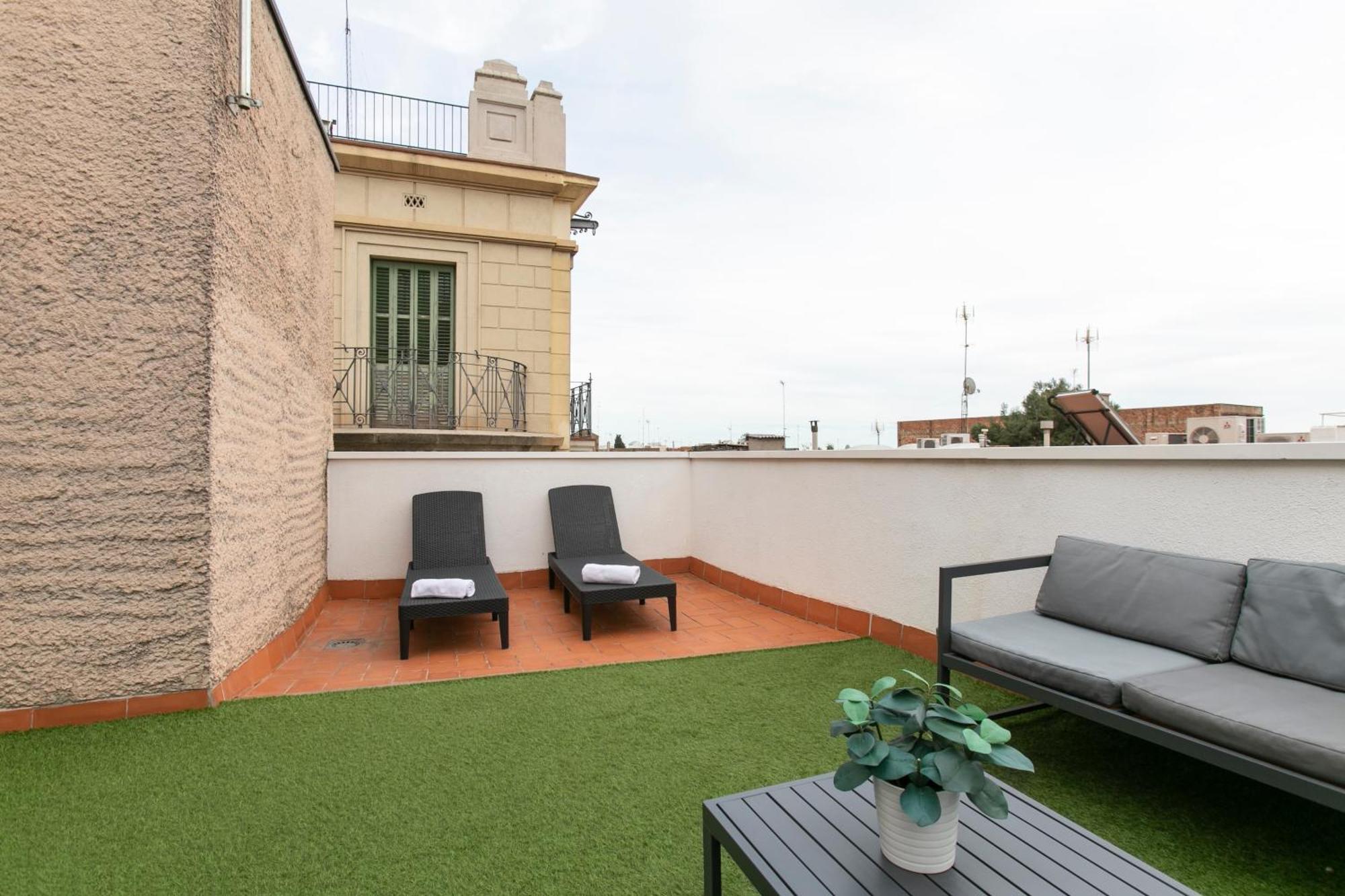 Chic And Modern Apartments In Gracia — Photos 3
