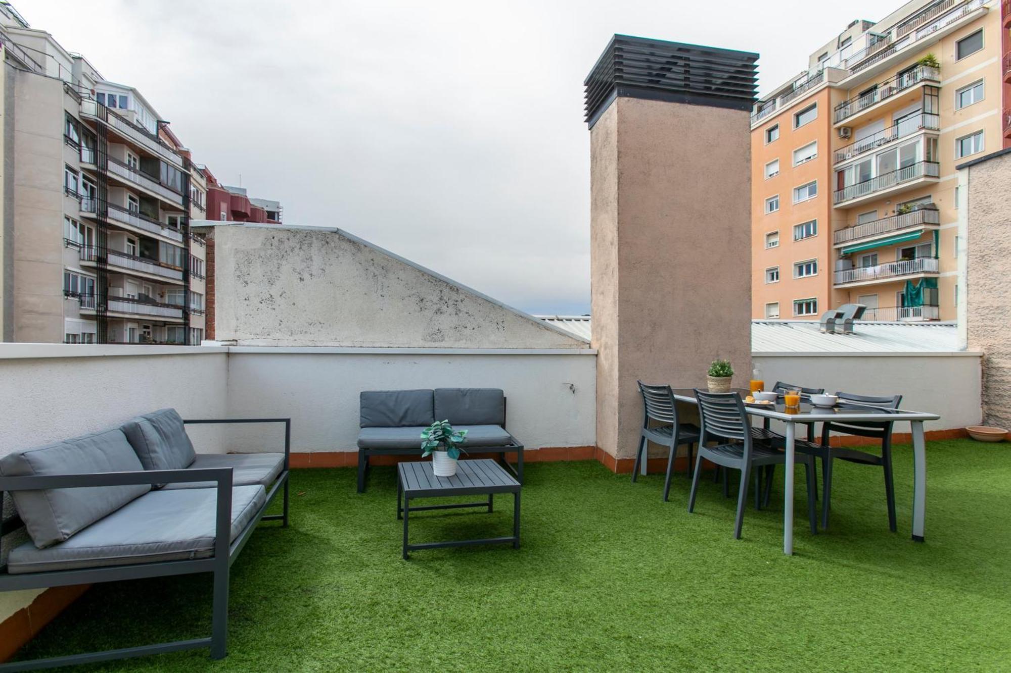 Chic And Modern Apartments In Gracia — Photos 2